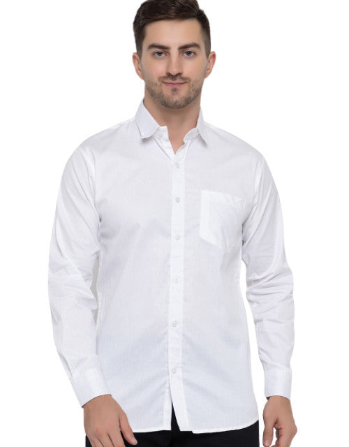 Men Regular Fit Solid Spread Collar Casual Shirt